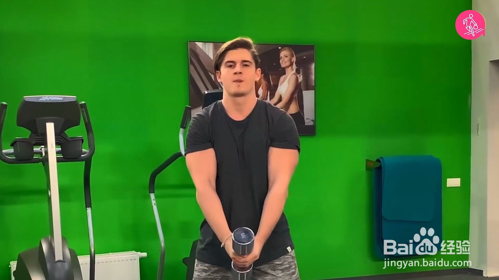 单个哑铃也可以练手臂，健身小白学起来吧！