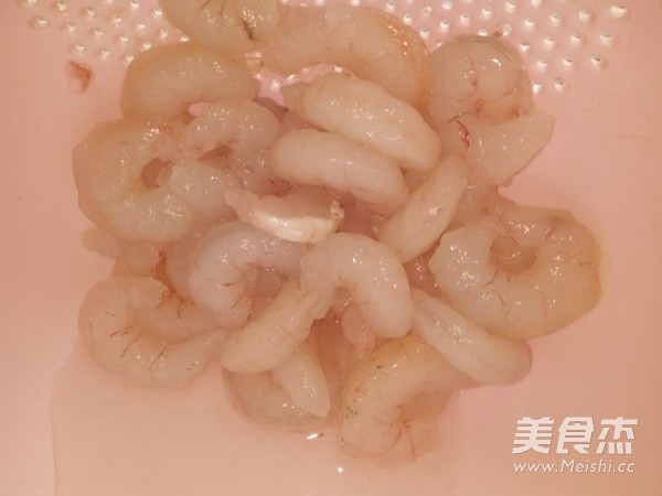 番茄虾仁盅的做法
