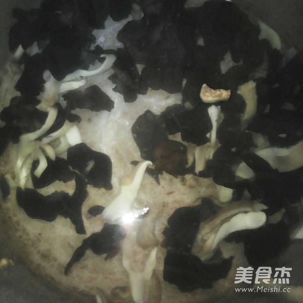 番茄鱼丸什锦煲