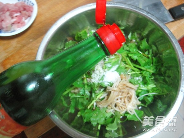 香菜拌金针菇