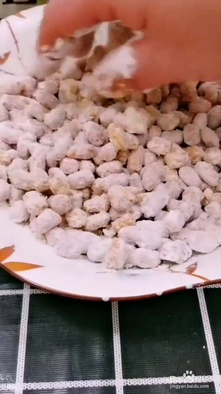 如何制作香脆的孜然花生米?
