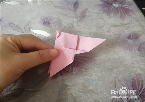 手工折纸之A形蝴蝶用纸怎么折