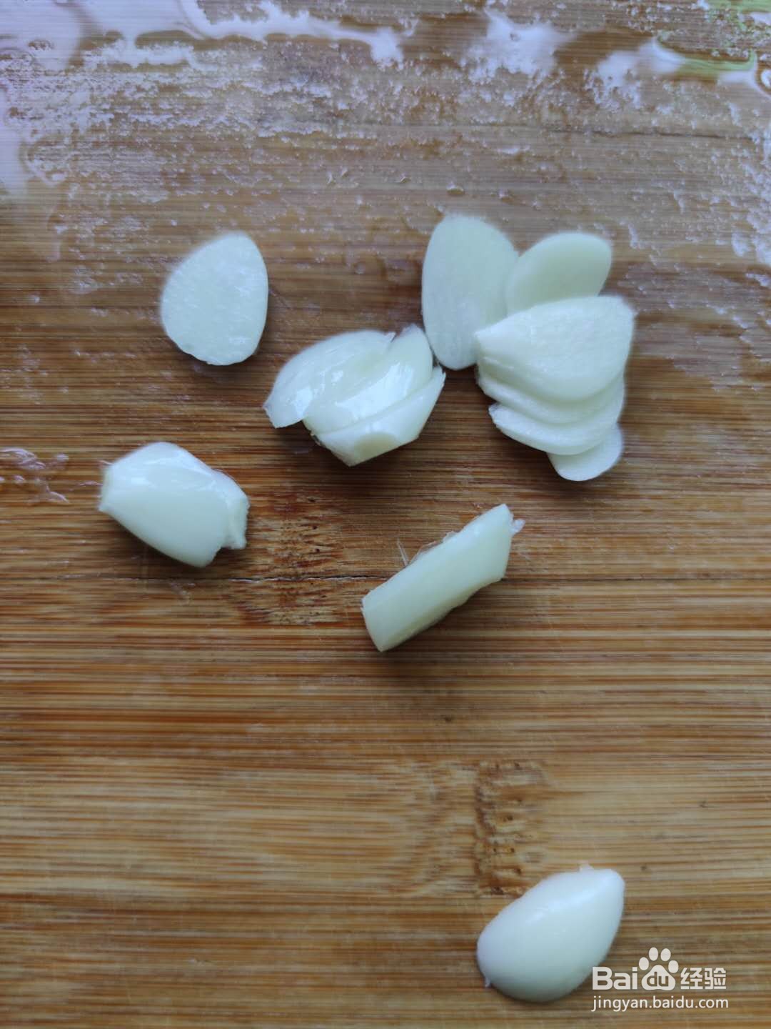 应季花菜小炒肉