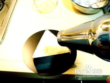 樱桃酱奶油慕斯