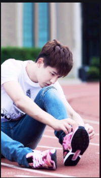 唱流行歌怎么搭配衣服