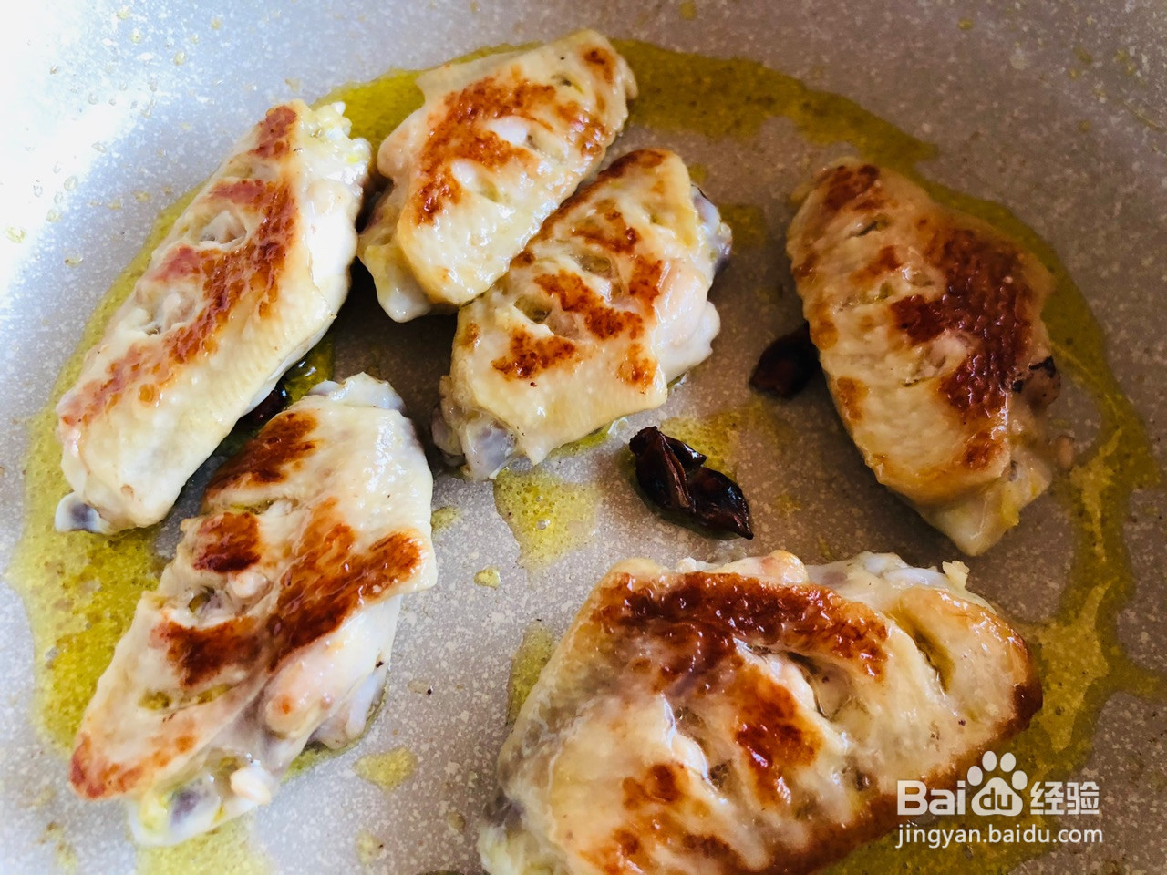 年夜饭快手菜美极焗鸡翅的做法