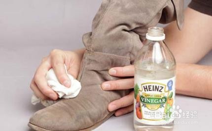 皮鞋划痕怎么修复