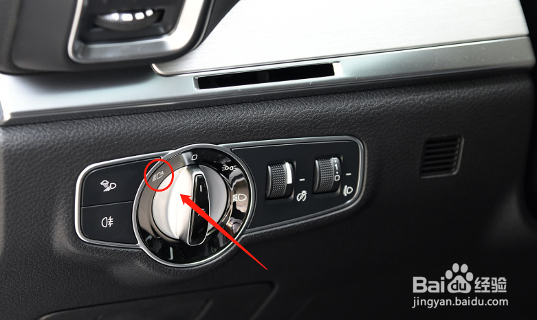 比亚迪唐新能源车辆灯光使用方法