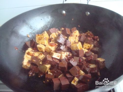 麻辣鲜香的红白豆腐