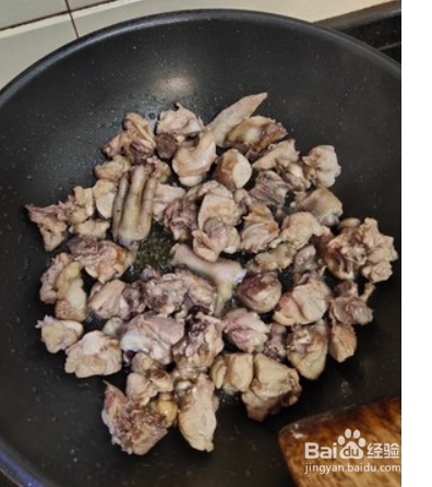 板栗烧鸡怎么做