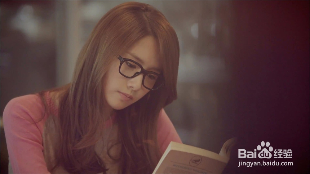 一碰就翻脸!小女生和女王之间来回切换毫无压力