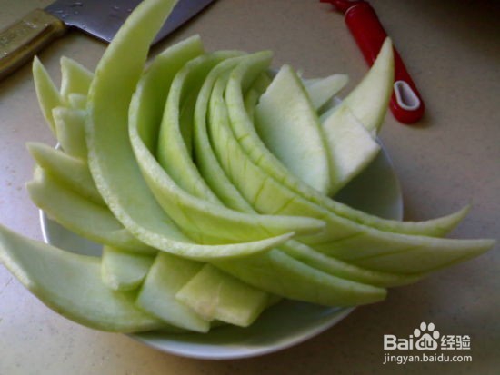 吃水果削皮好不好？哪些食物吃皮更有营养？