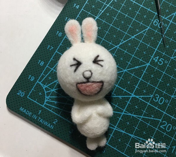 教你怎么用羊毛制作布朗熊和可妮兔挂饰