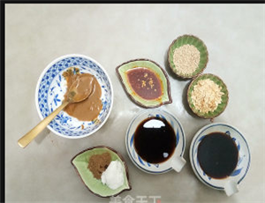 如何制作胡味鸡
