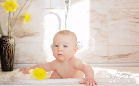 宝宝湿疹怎么办,学会这4点,科学护理远离湿疹