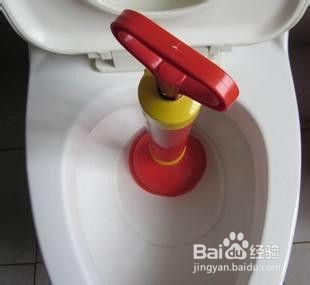 马桶堵塞疏通小窍门