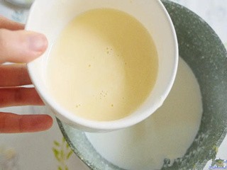 蛋黄布丁怎么做