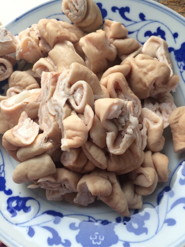 油而不腻的爆炒肥肠！