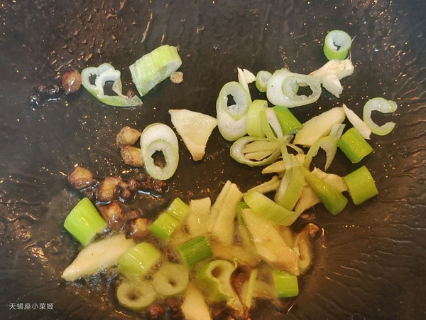 家常火腿炒菜花