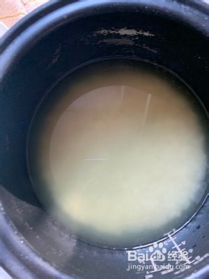 腊味煲仔饭的做法