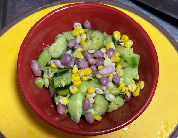 凉菜捞汁青瓜拌花生