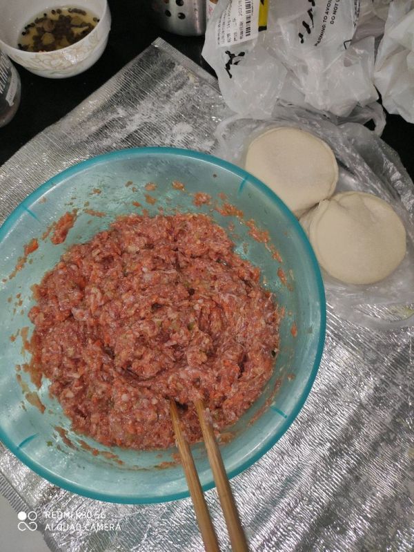 羊肉胡萝卜水饺