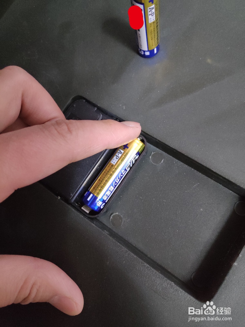 钟表的电池怎么更换