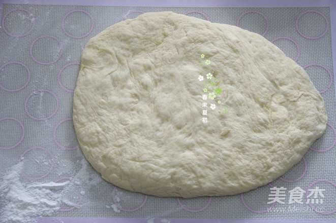 生菜香脆花生沙拉面包