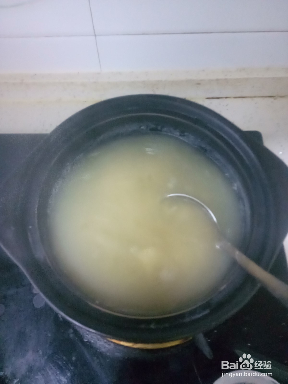 砂锅绿豆百合粥