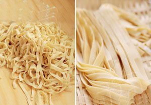 鸡蛋手擀面的做法