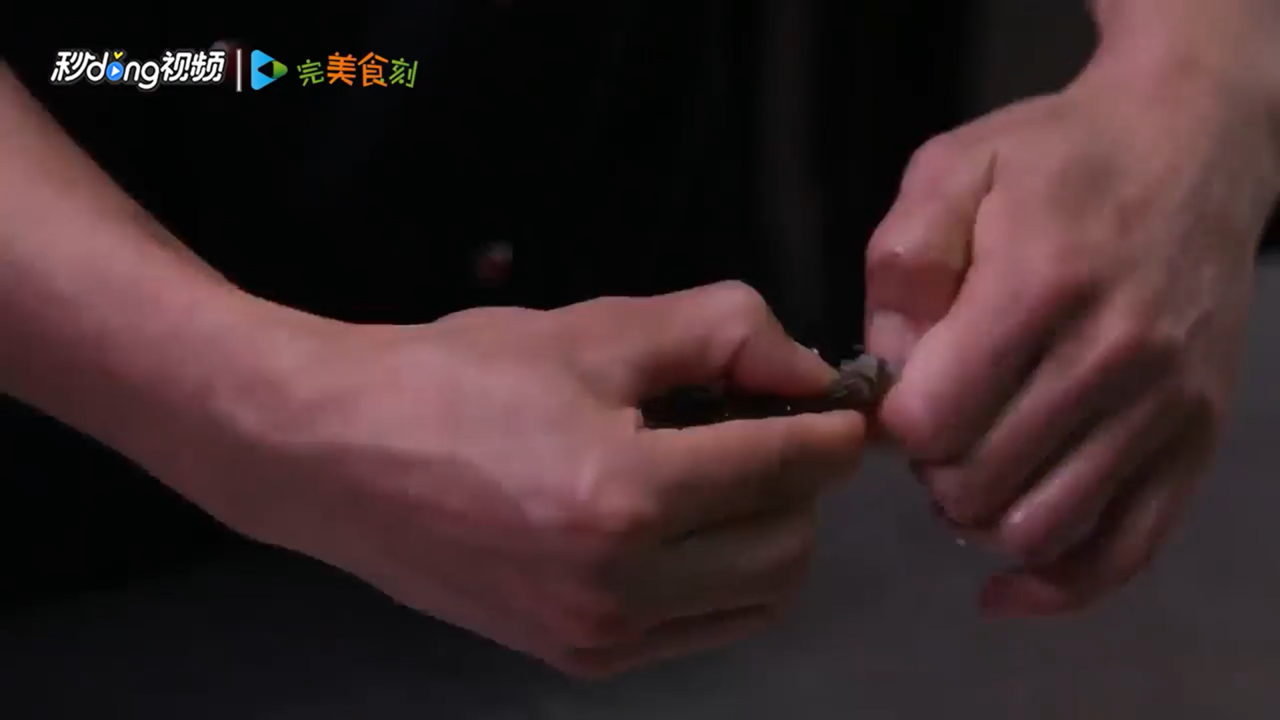 怎么方便快速处理干净虾的头部和虾线