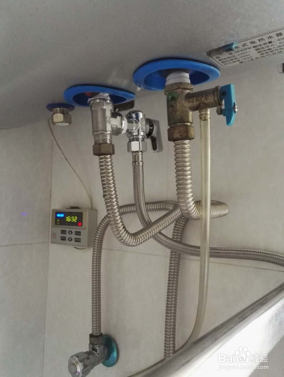 不插电的智能马桶盖要怎么接温水使用