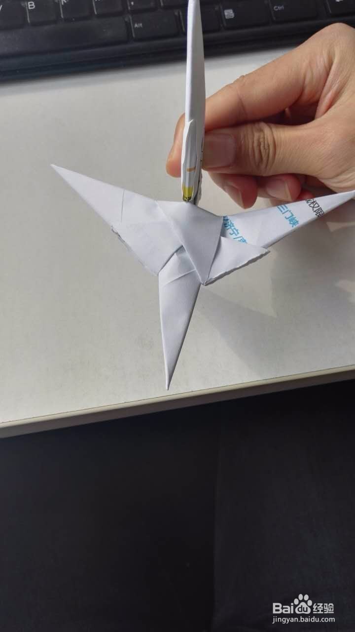纸飞机组装工序