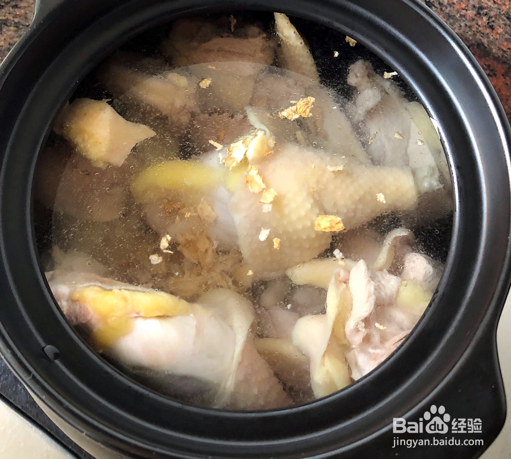 老厨师教你做竹荪鸡汤