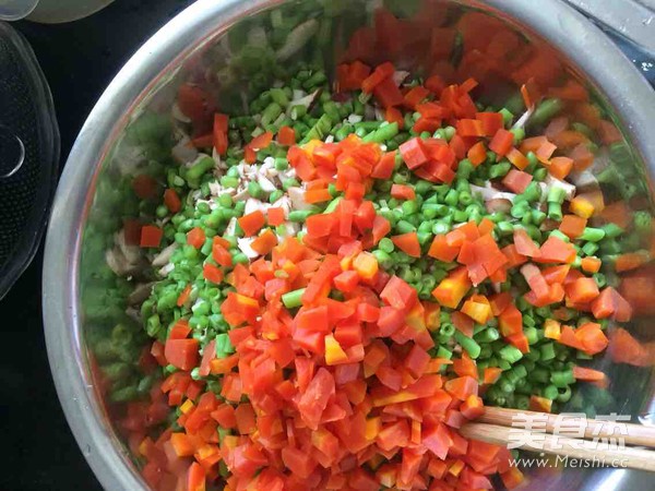 蔬菜鲜肉包的做法