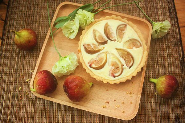 酸奶奶酪无花果挞