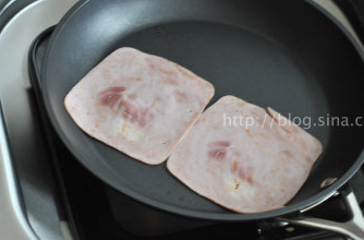 辫子火腿三明治