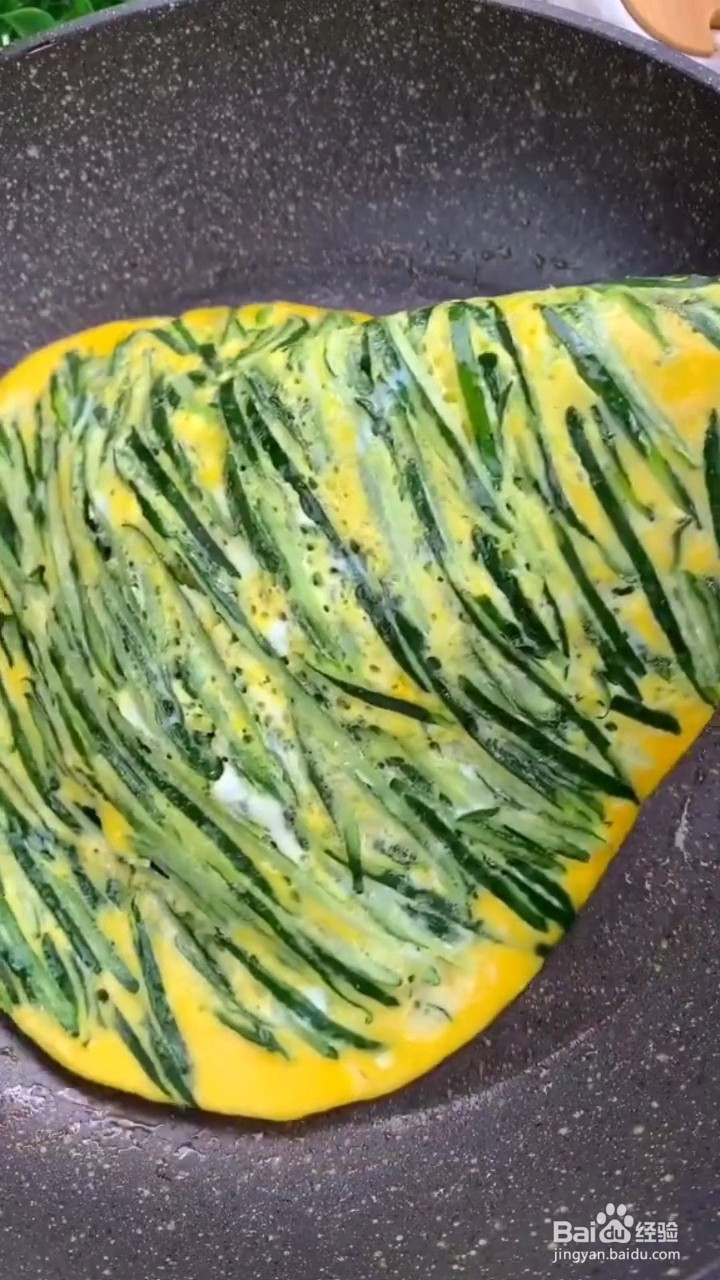 怎么做黄瓜鸡蛋饼？