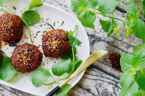 照烧包心牛肉丸