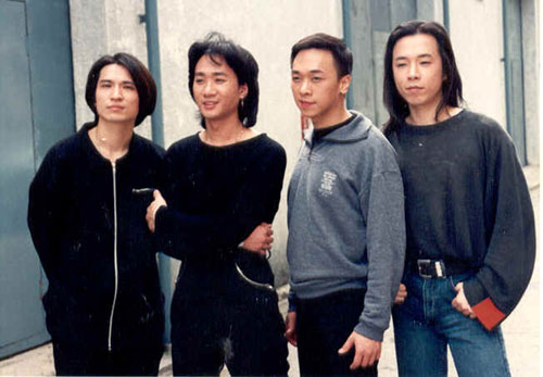 适合男生合唱的励志歌曲。