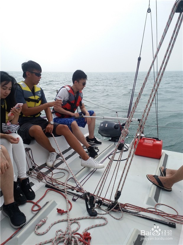 青岛最美地铁11号线+奥帆中心帆船体验一日游