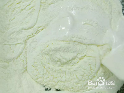 火爆朋友圈的雪花酥怎么做?