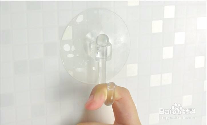 让吸盘挂钩牢固有什么妙招？