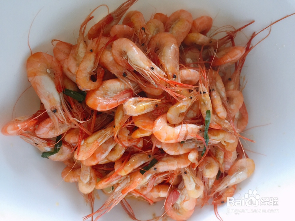 新手简单做油爆小河虾