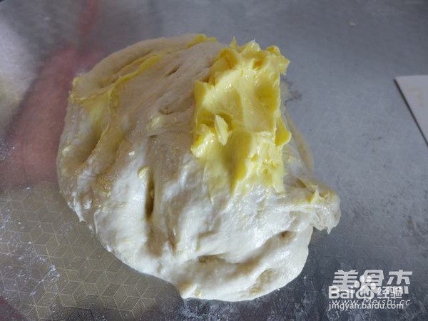 木鱼花面包的做法