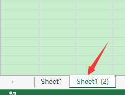 在excel2013中,如何快速复制工作表