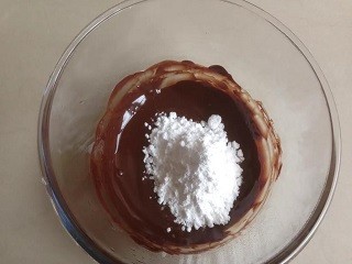 黑巧克力雪球怎么做