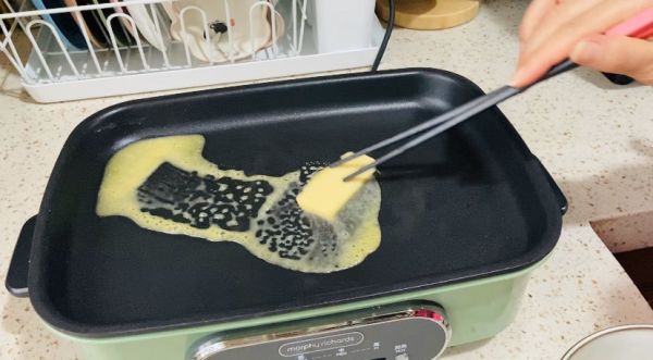 拔草厚蛋烧三明治