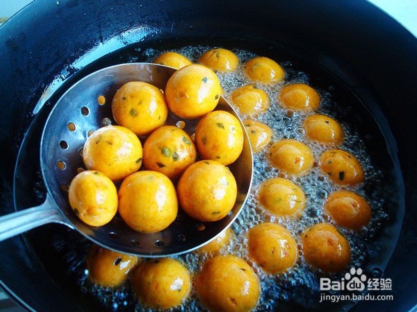 炸鸡蛋红薯丸子步骤