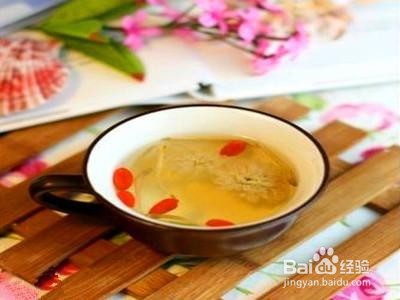 去除眼睛疲劳的7中养生花茶